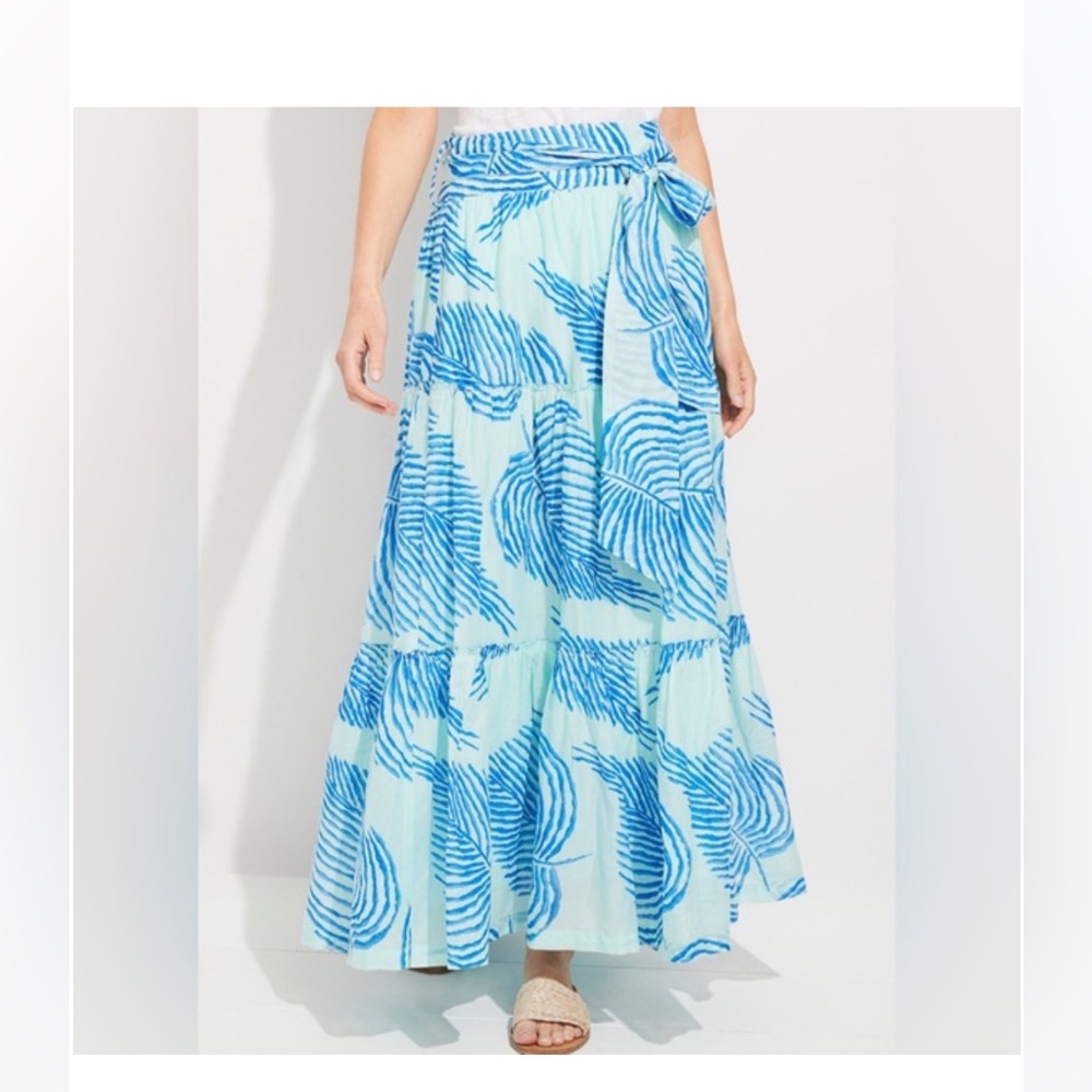 NWT Vineyard Vines Palm Frond Maxi Skirt Crystal blue. Size 12.